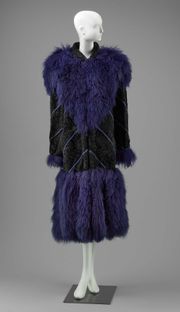Fur coat-SC265093.jpg